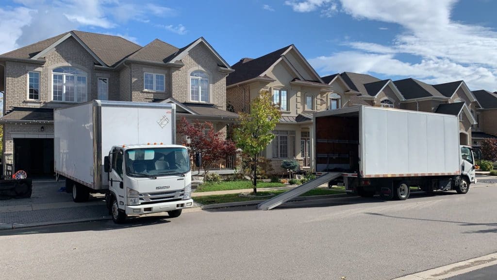 Residential movers for long-distance moving services