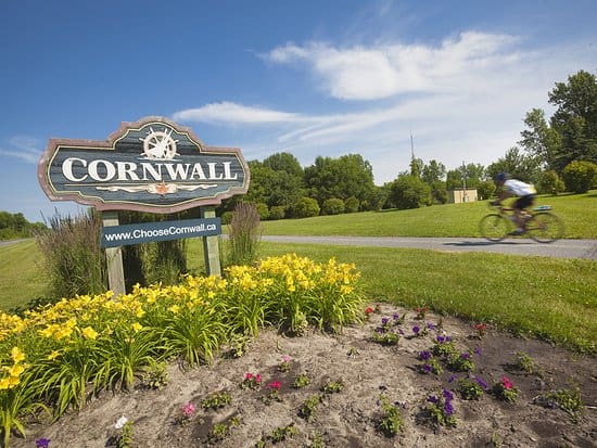 Planning a Montreal Cornwall move